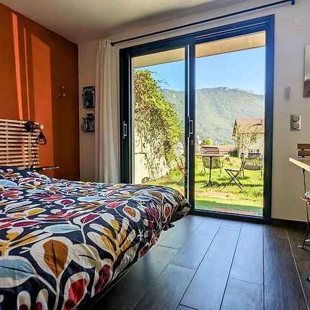 Studio A La Campagne Au Bout Du Lac D'Annecy Дусар Екстериор снимка